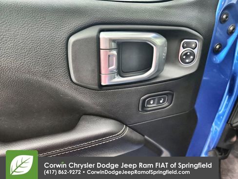 Used 2021 Jeep Wrangler Unlimited Sahara w/ Cold Weather Group image 21