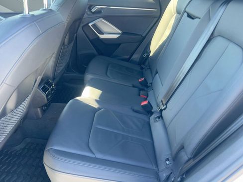 Certified 2025 Audi Q3 2.0T Premium w/ Convenience Package image 15