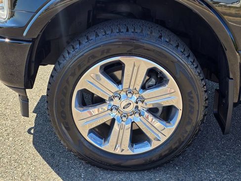 Used 2018 Ford F150 Platinum w/ Max Trailer Tow Package AWD/4WD image 9