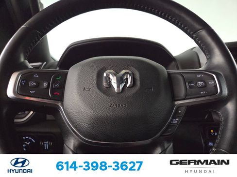 Used 2023 RAM 1500 Laramie AWD/4WD image 22