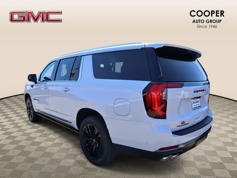 New 2026 GMC Yukon XL Denali Ultimate w/ LPO, Illumination Package AWD/4WD image 24