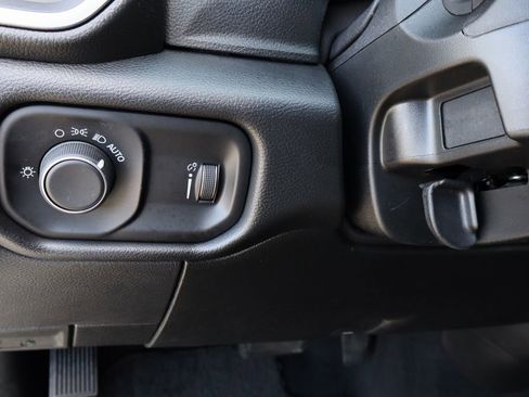 Used 2024 RAM 3500 SLT w/ Quick Order Package 2YG SLT image 11