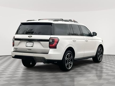 Used 2019 Ford Expedition Limited w/ Equipment Group 303A AWD/4WD image 5