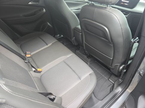 Used 2024 Buick Encore GX Preferred w/ Comfort Package FWD image 11