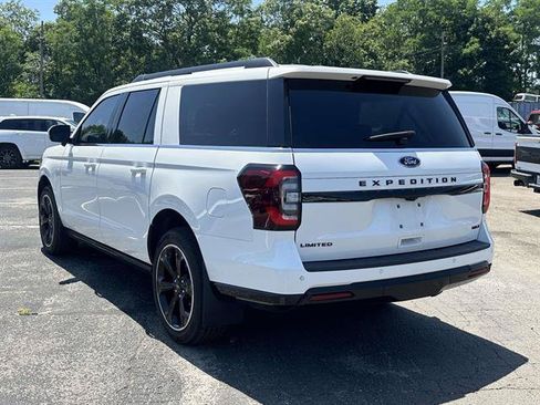 Used 2023 Ford Expedition Max Limited AWD/4WD image 7