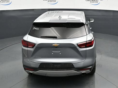 Used 2025 Chevrolet Blazer LT FWD image 23