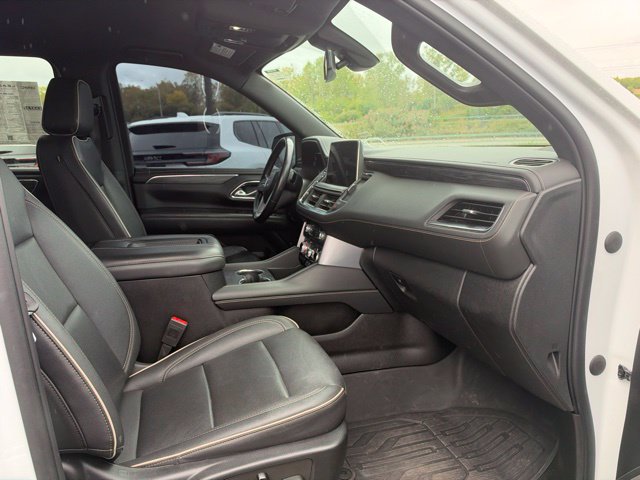 Used 2022 GMC Yukon XL SLT AWD/4WD image 9