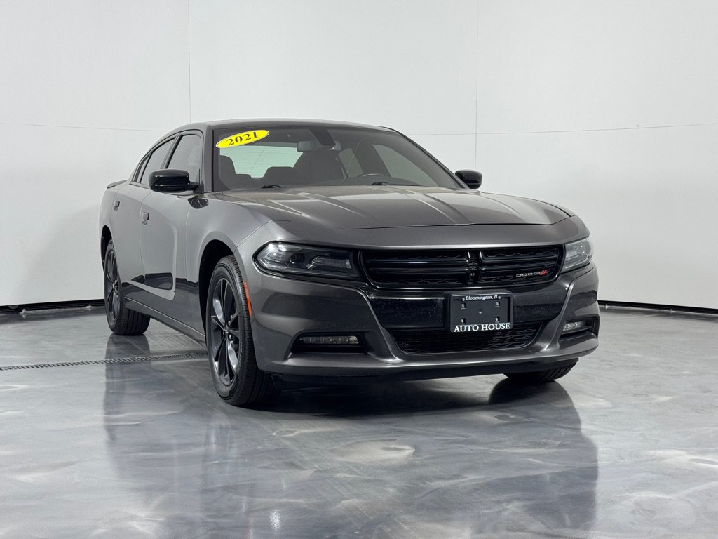 Used 2021 Dodge Charger SXT w/ Blacktop Package AWD/4WD image 3