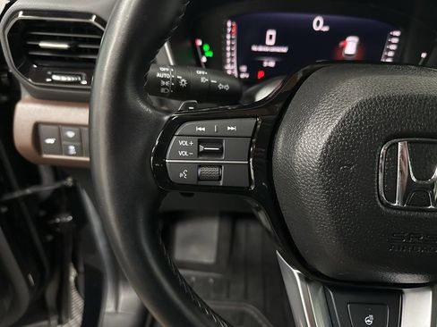 Used 2024 Honda Pilot Elite image 17