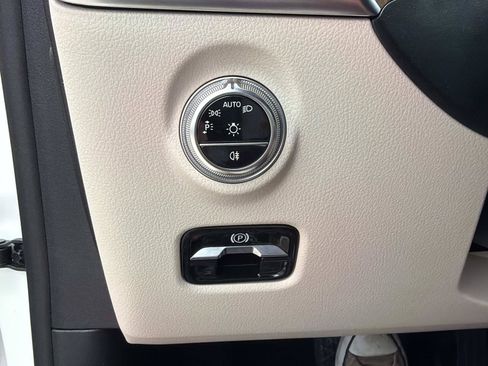 Certified 2024 Mercedes-Benz C 300 Sedan image 28
