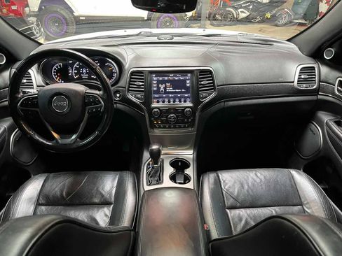 Used 2018 Jeep Grand Cherokee High Altitude AWD/4WD image 9