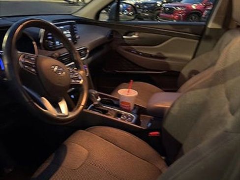 Used 2019 Hyundai Santa Fe SEL image 13