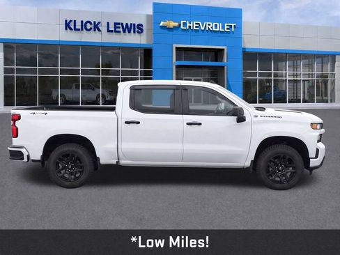 Used 2021 Chevrolet Silverado 1500 Custom w/ Rally Edition AWD/4WD image 9
