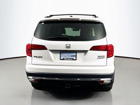 Used 2017 Honda Pilot Touring image 7