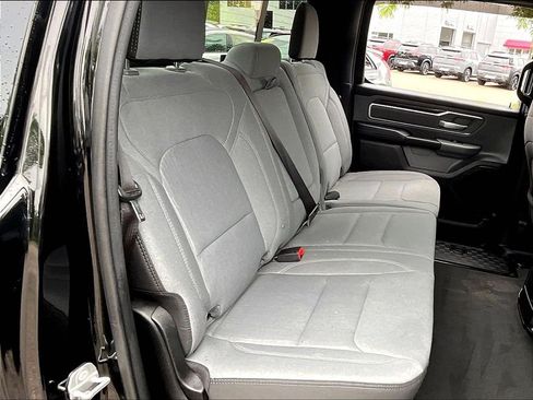 Used 2021 RAM 1500 Big Horn AWD/4WD image 16
