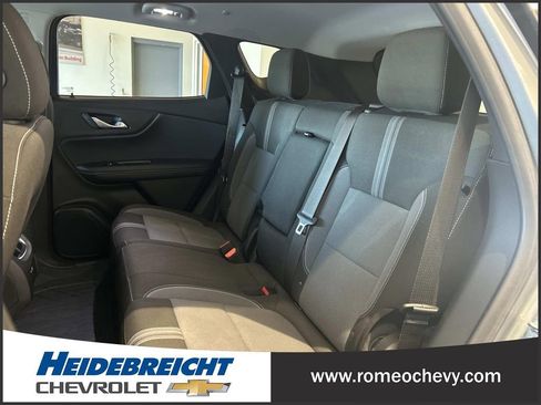 Certified 2024 Chevrolet Blazer LT w/ Convenience Package image 12