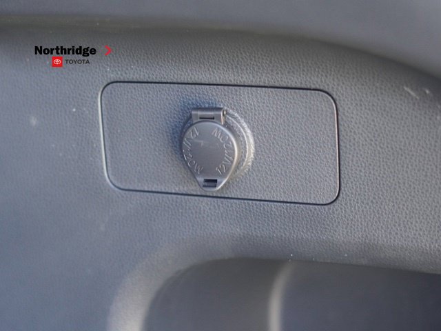 Used 2019 Toyota RAV4 XLE w/ Carpet Mat Package FWD image 44