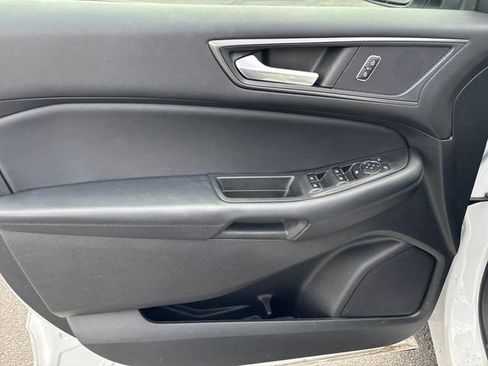 Used 2022 Ford Edge SE AWD/4WD image 15