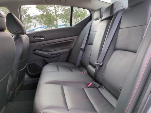 Used 2024 Nissan Altima 2.5 SR w/ SR Premium Package image 13