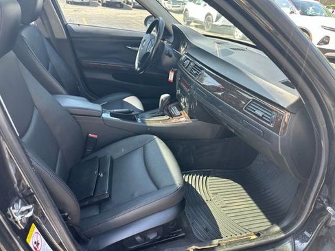 Used 2006 BMW 325i Sedan RWD image 31