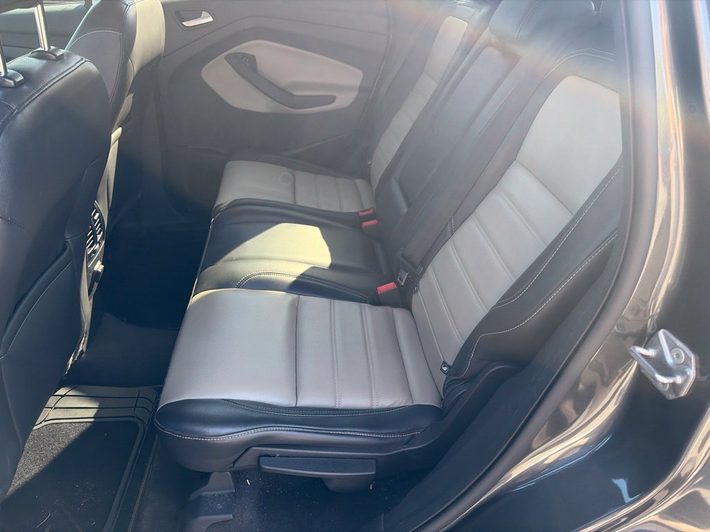 Used 2019 Ford Escape SEL FWD image 8