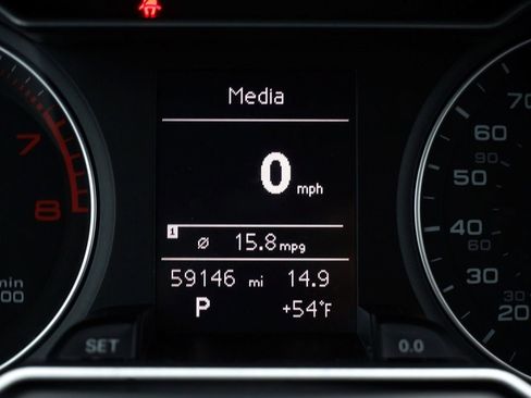 Used 2013 Audi A4 2.0T Premium w/ Convenience Pkg image 30