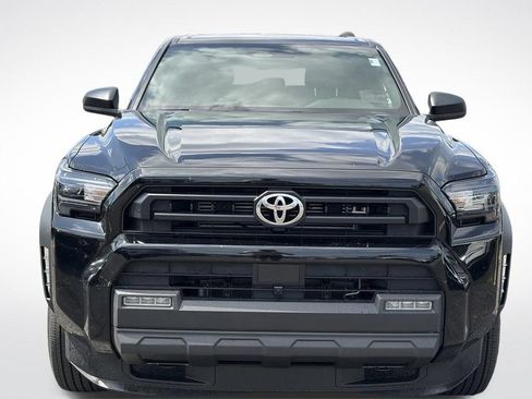 Used 2025 Toyota 4Runner TRD Sport Premium AWD/4WD image 3