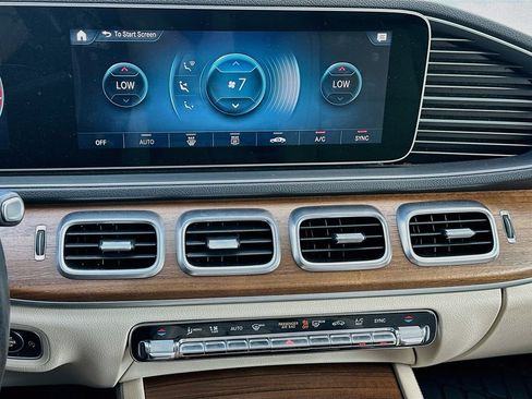 Certified 2023 Mercedes-Benz GLE 350 4MATIC w/ Premium Package image 17