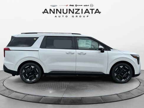 New 2026 Kia Carnival EX image 6