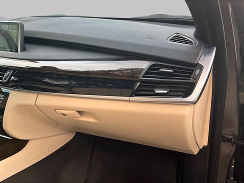 Used 2018 BMW X5 sDrive35i RWD image 19