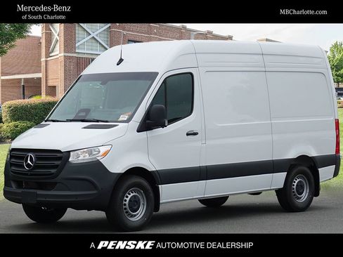 New 2025 Mercedes-Benz Sprinter 2500 image 1