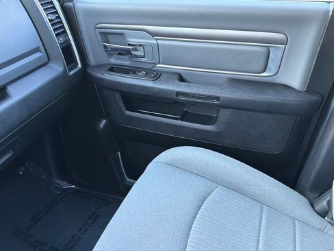 Used 2024 RAM 1500 Classic SLT AWD/4WD image 29