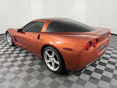 Used 2005 Chevrolet Corvette Coupe w/ Preferred Equipment Group image 10