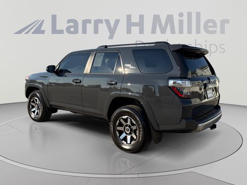 Used 2024 Toyota 4Runner TRD Off-Road AWD/4WD image 3