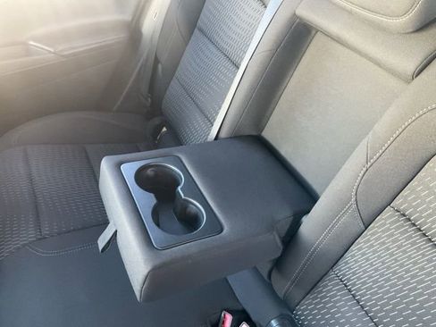 Used 2025 Chevrolet Equinox LT image 24