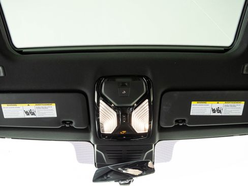 Used 2026 BMW X6 M60i AWD/4WD image 19