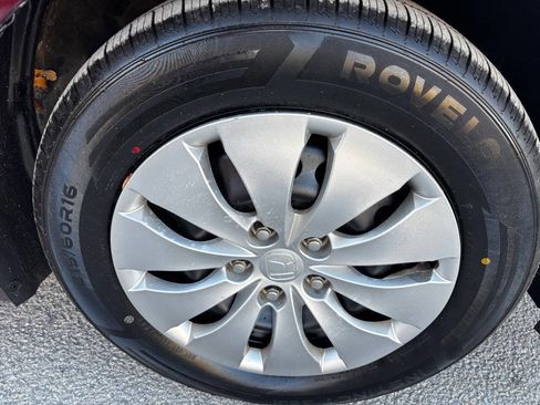 Used 2011 Honda Accord LX image 29