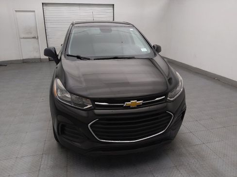 Used 2020 Chevrolet Trax LS w/ Tint and Cruise Package FWD image 14