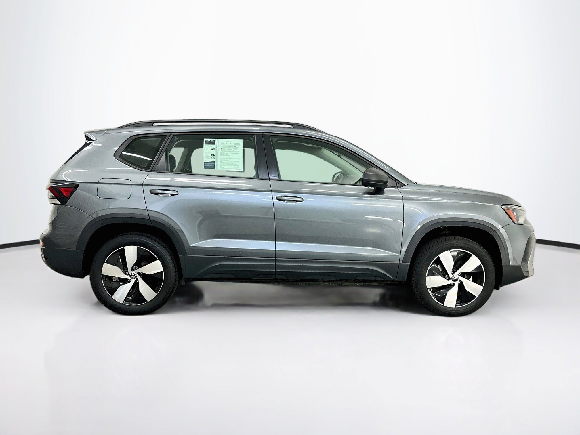 Used 2025 Volkswagen Taos S AWD/4WD image 10