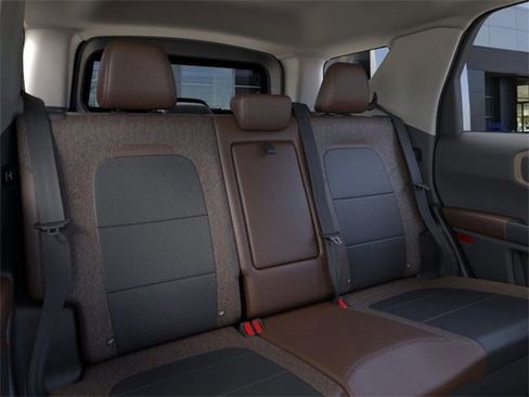 New 2025 Ford Bronco Sport Outer Banks w/ Sasquatch Outer Banks Package image 11