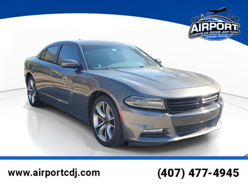 Used 2015 Dodge Charger R/T w/ Plus Group image 1