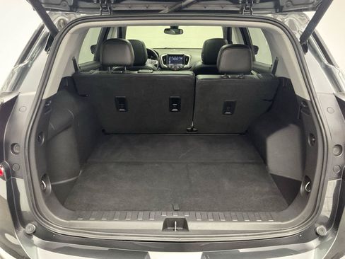 Used 2021 GMC Terrain SLT w/ Infotainment Package II FWD image 28