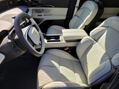 New 2026 Lincoln Nautilus Black Label w/ Jet Appearance Package image 15