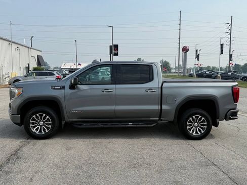Used 2021 GMC Sierra 1500 AT4 w/ AT4 Premium Package AWD/4WD image 4