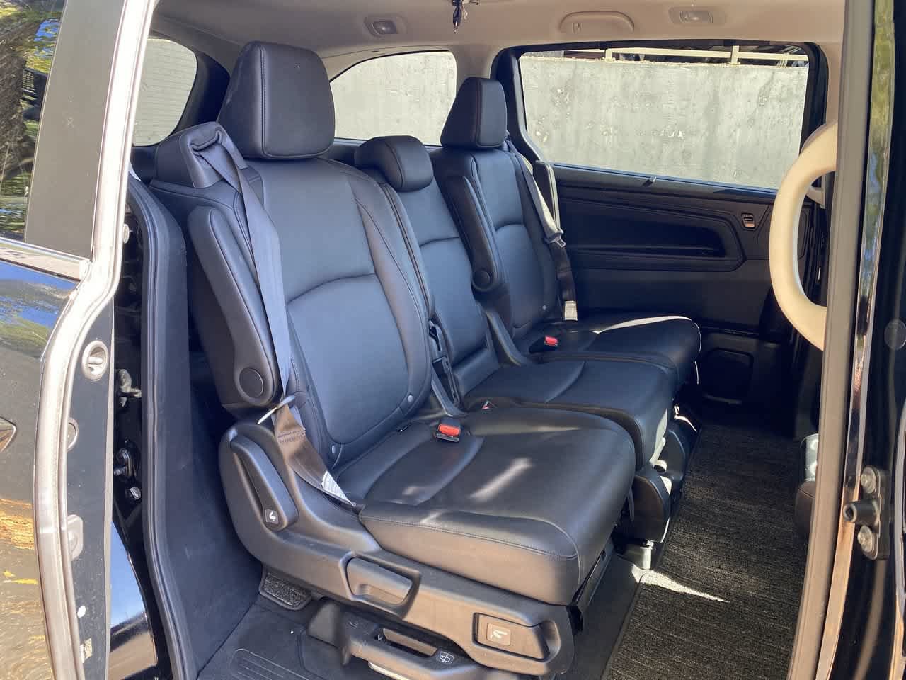 Used 2025 Honda Odyssey EX-L image 17