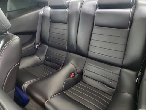 Used 2014 Ford Mustang GT Premium RWD image 12