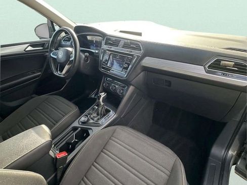 Used 2024 Volkswagen Tiguan S image 5