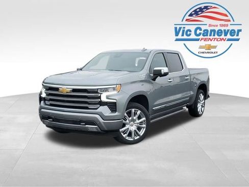 Certified 2025 Chevrolet Silverado 1500 High Country w/ High Country Premium Package AWD/4WD image 1