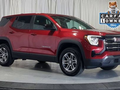 Used 2025 GMC Terrain Elevation