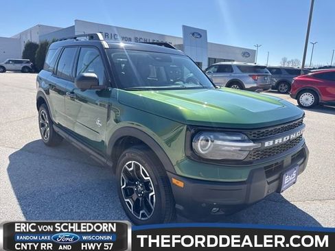 Used 2025 Ford Bronco Sport Outer Banks w/ Outer Banks Tech Package+ AWD/4WD image 1